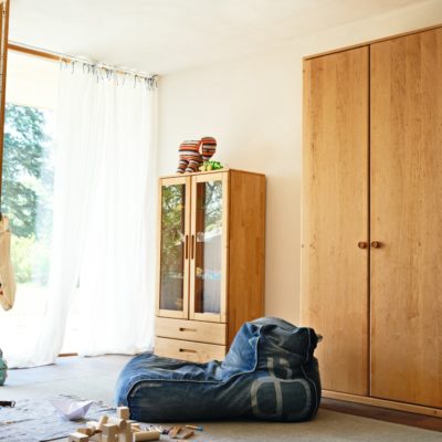 Kleiderschrank MOBILE als Zweitürer