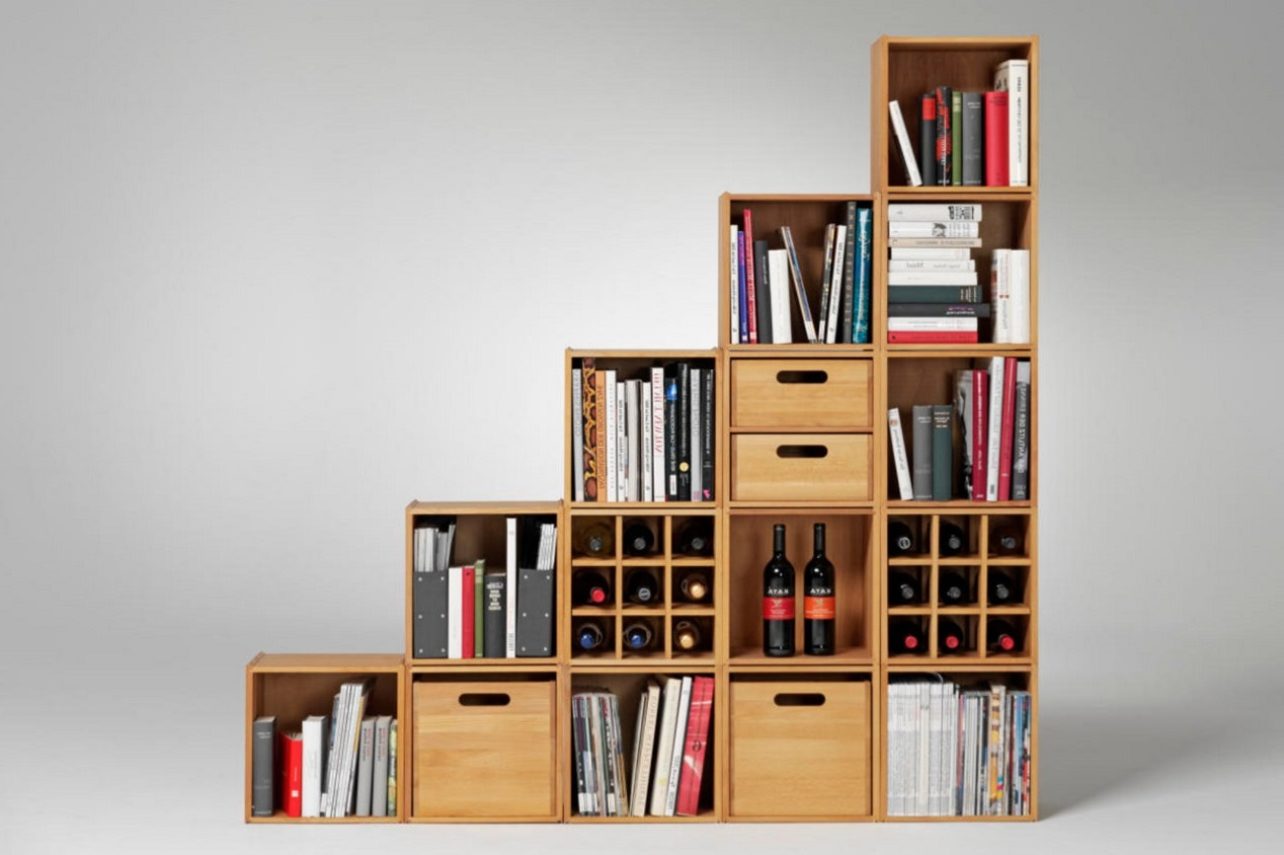 Stapelbox Buche in gestufter Anordnung